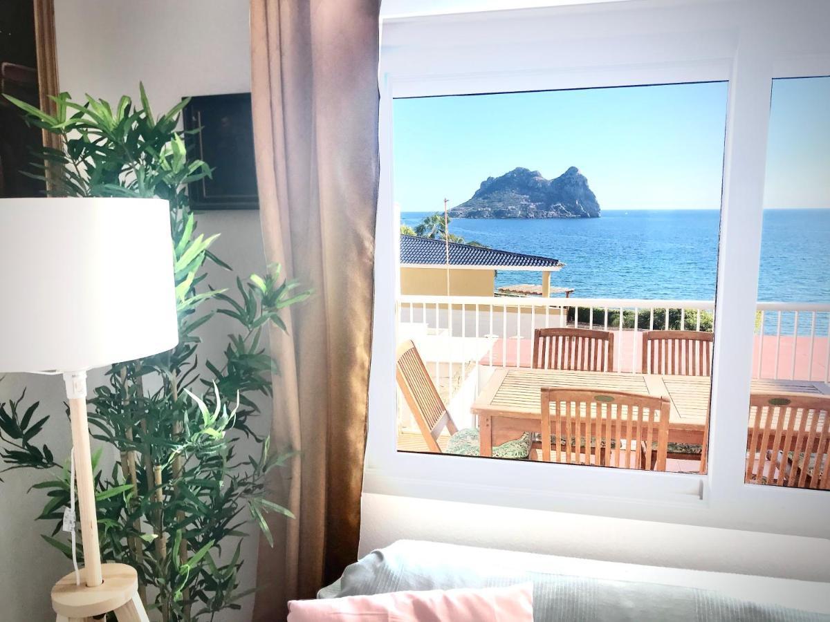 La Paloma, Chalet A Pie De Playa أغيلاس المظهر الخارجي الصورة